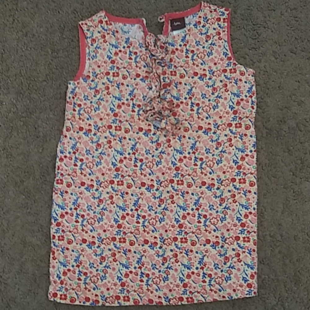 Floral dress with key hole back